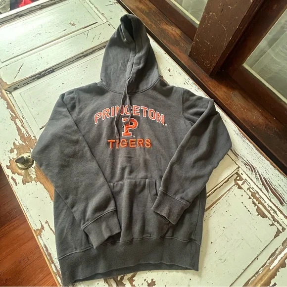 Princeton University Tigers Classic Hooded Sweatshirt - Officially Licensed College Apparel, Heathered Grey - View #2